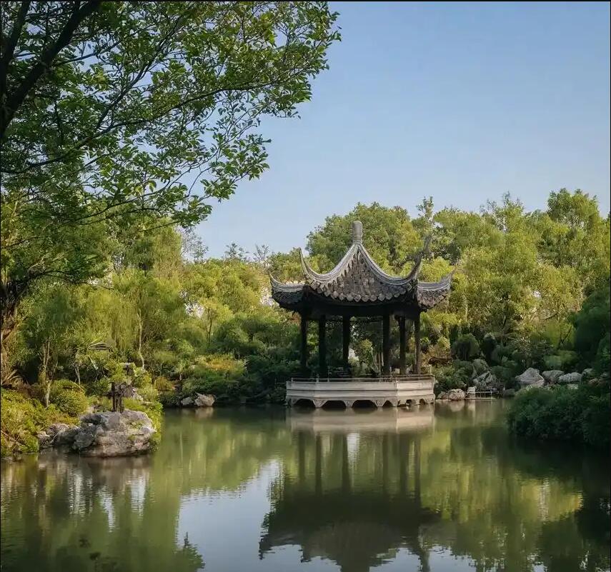 太原苍白餐饮有限公司